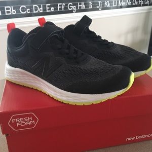 Little Boys New Balance Fresh Foam Size 13M